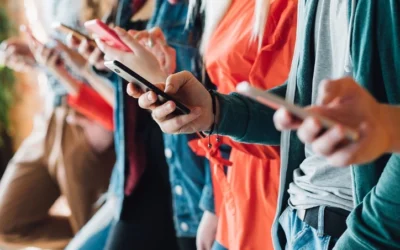 Ergenlerde ekran süresi 9 saati buluyor